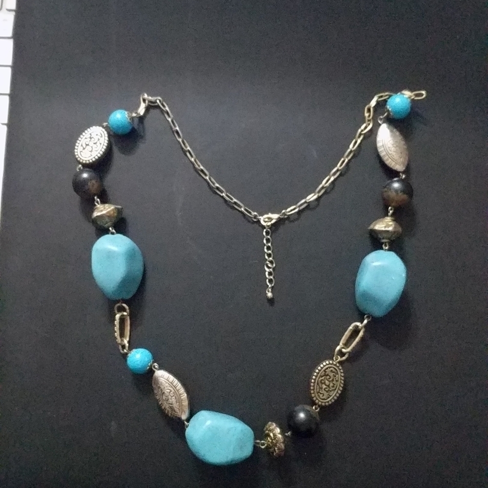Silver Tone Turquoise Blue Colored Beaded Funky Chunky Statement Necklace